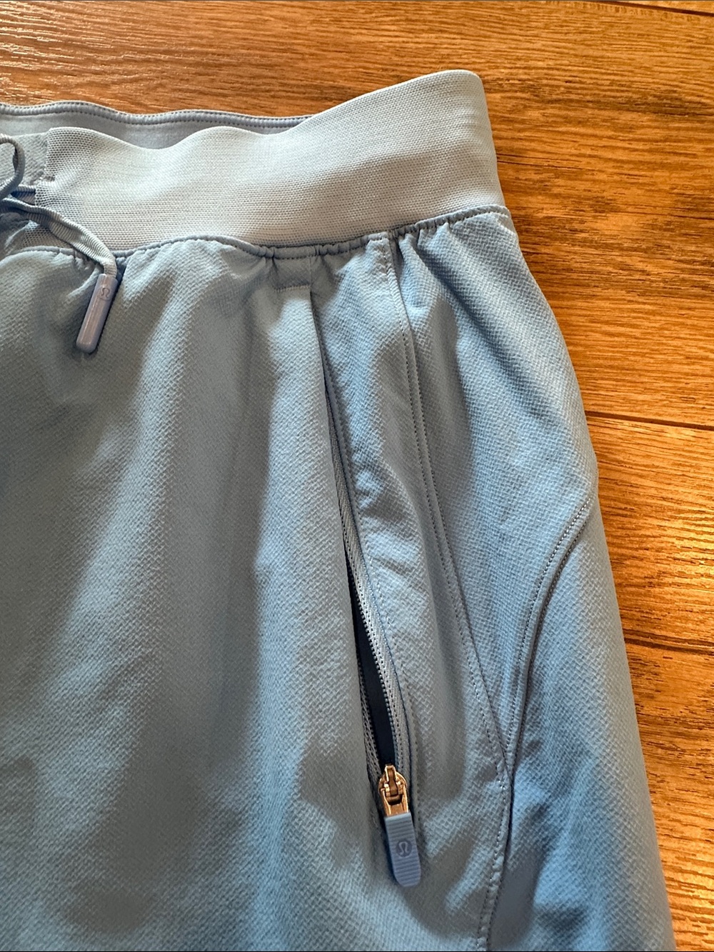 Women’s Lululemon Light Blue Active Jogger Pants - Picture 4 of 14